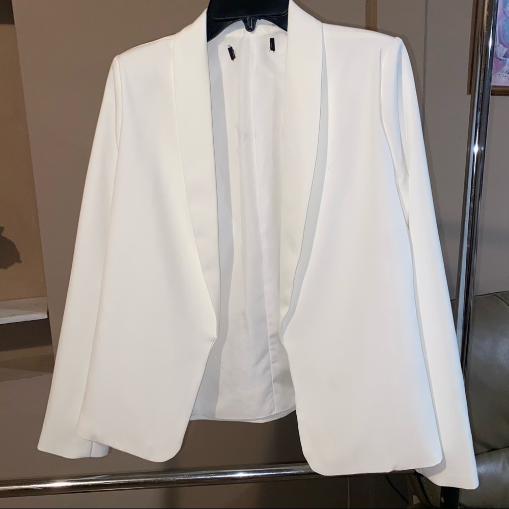 Forever 21 White Blazer